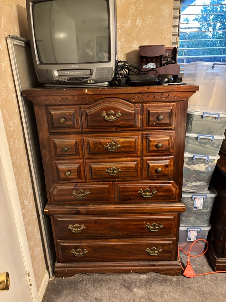 Old furniture to to be removed from house by Move it junk removal 