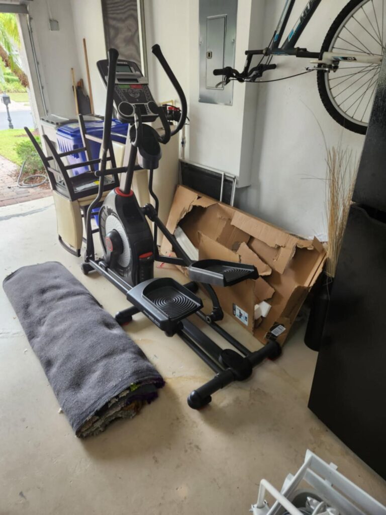 Junk removal in Aventura, FL