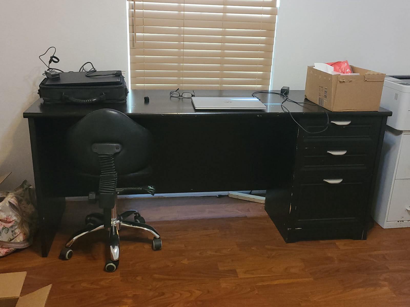 Office cleanout services in Largo, FL