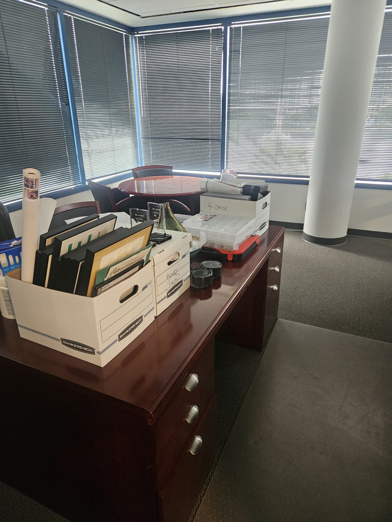 Office cleanout services in Madeira Beach, FL